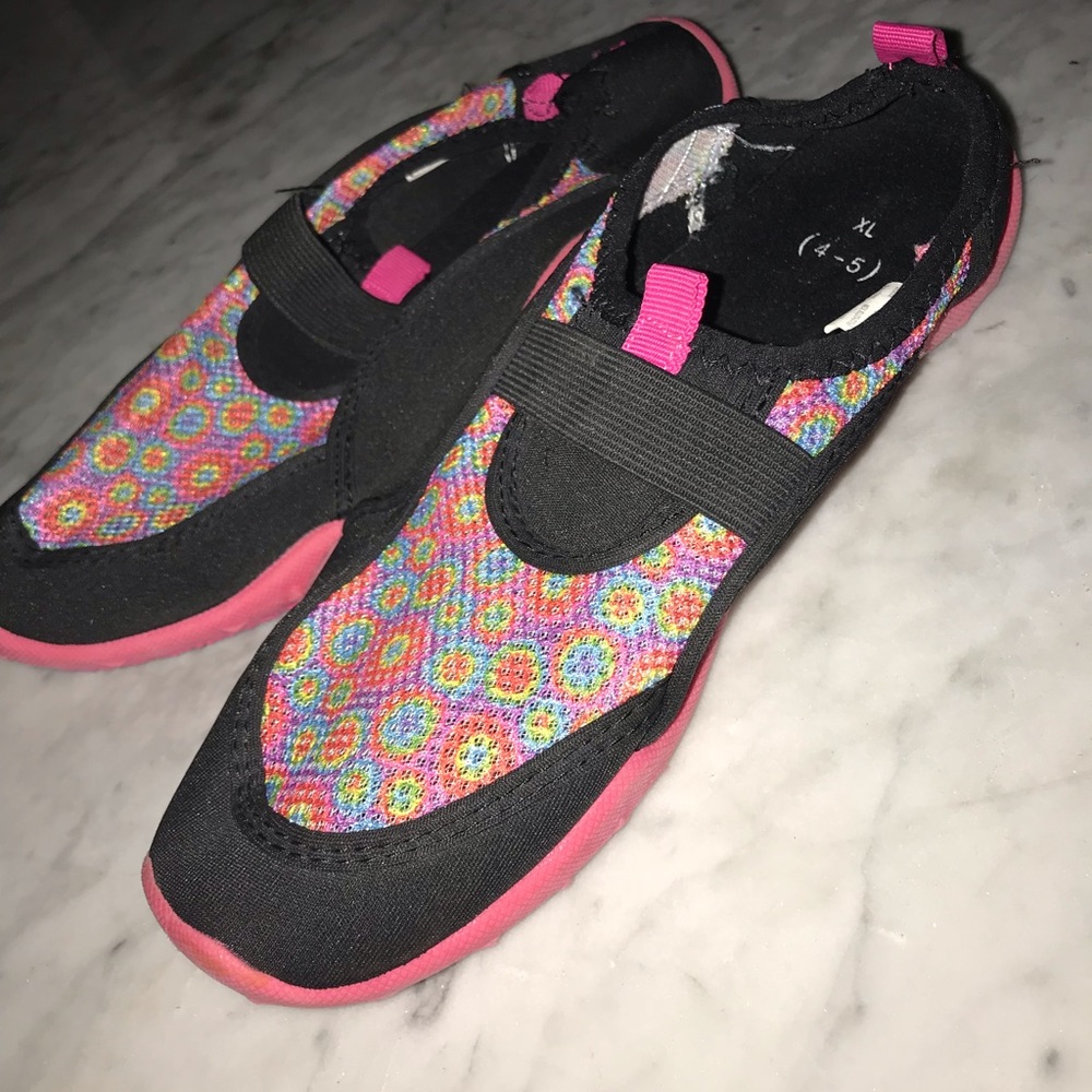 Water shoes